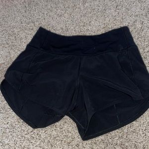 black lululemon shorts size 2